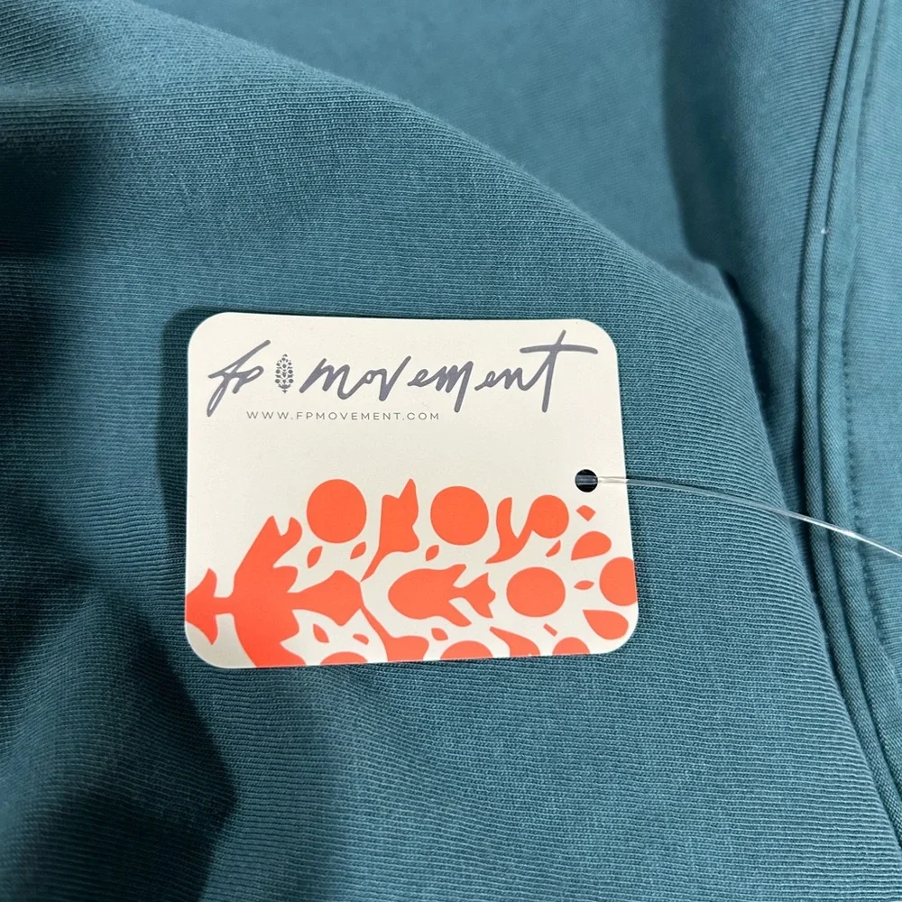 FP Movement by Free People Inspire Layer Long Sleeve Crop Top - Picture 7 of 8